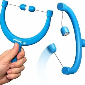 MagFlip: Verbinde die Magnete! Geschicklichkeitsspiel für Kinder & Erwachsene, 50+ Tricks von Easy bis Pro - Patentiertes Schwebe-Prinzip Made in Germany - Geschenk für Yo-Yo, Kendama & Spielzeug-Fans